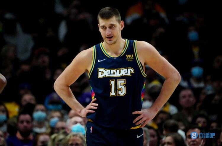 他的存在给 他的存在给